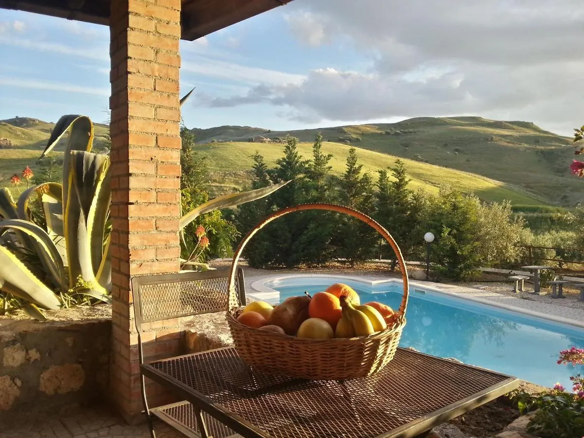 San Todaro Countryhouse With Pool Centuripe